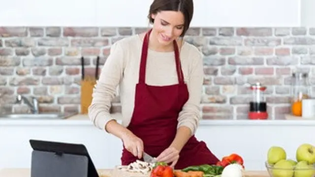 Mencampur-Campur Makanan