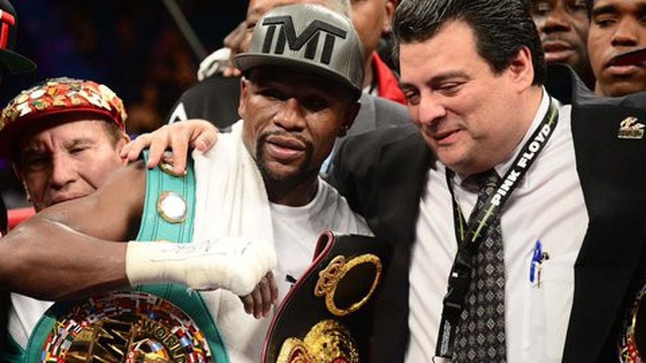Menang atas Berto, Mayweather langsung nyatakan pensiun