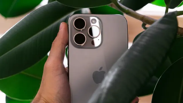 spesifikasi dan harga iphone 15 pro max terbaru