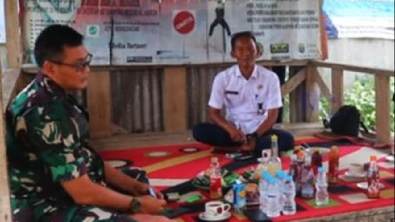 Mayjen Kunto Arif Datangi Rumah Kades