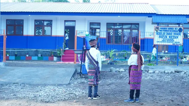 BRI membantu renovasi SD Negeri Fatukmetan yang berlokasi di Kelurahan Kenebibi, Kecamatan Kakuluk Mesak, Kabupaten Belu, NTT. (Dok BRI)