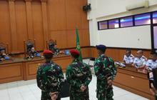 VIDEO: Kejutan Hakim Ketua Tegur TNI AL Pembunuh Bos Rental Tak Rapi di Sidang "Dicukur Itu Ya"