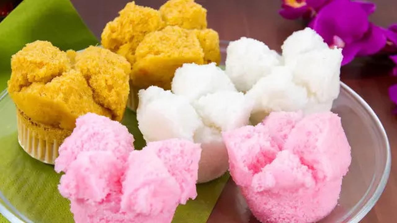 Tips Bolu Kukus Agar Selalu Mekar Sempurna dan Lembut Tanpa Bantat.