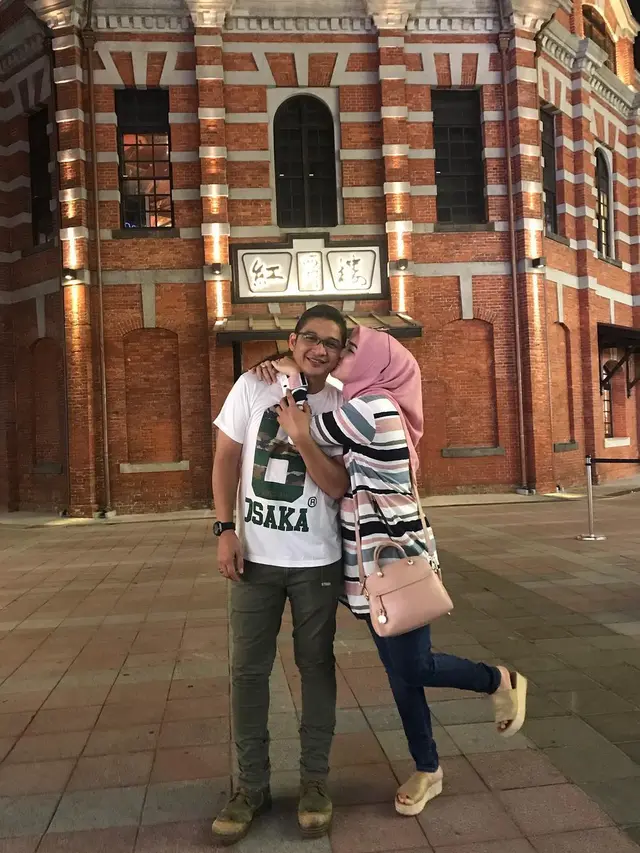 Pasha Ungu dan Adelia Pasha