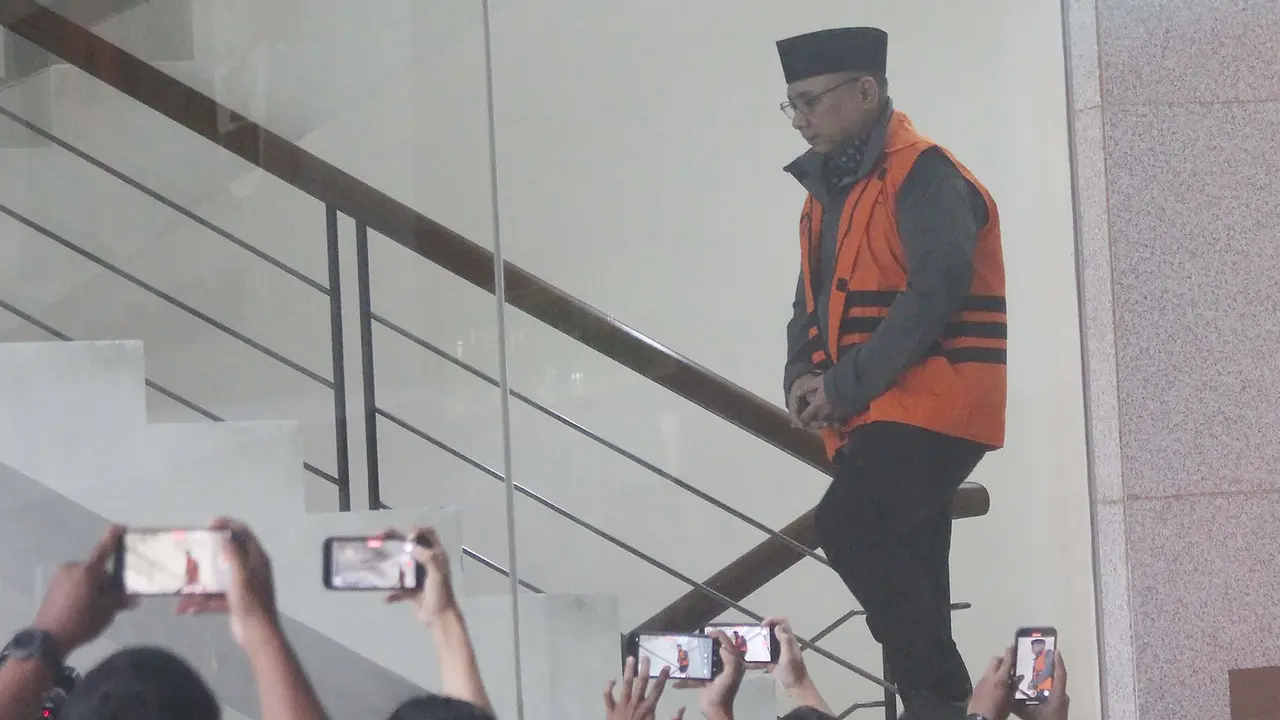 Sempat Jadi Tahanan Rumah, Status Penahanan Yaqut Cholil Qoumas Kembali Dialihkan