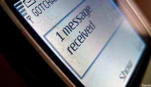 Ilustrasi SMS (prosms.eu)