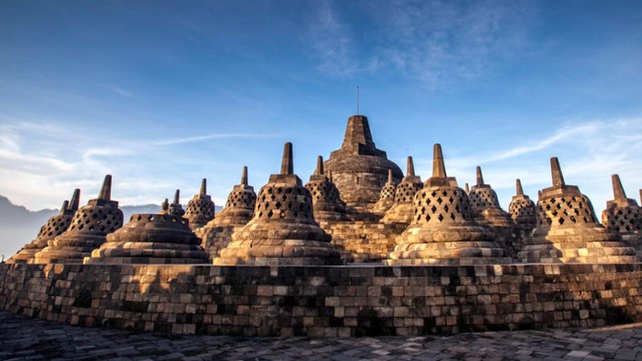 10 Candi Terbesar di Dunia, Salah Satunya Ada di Indonesia