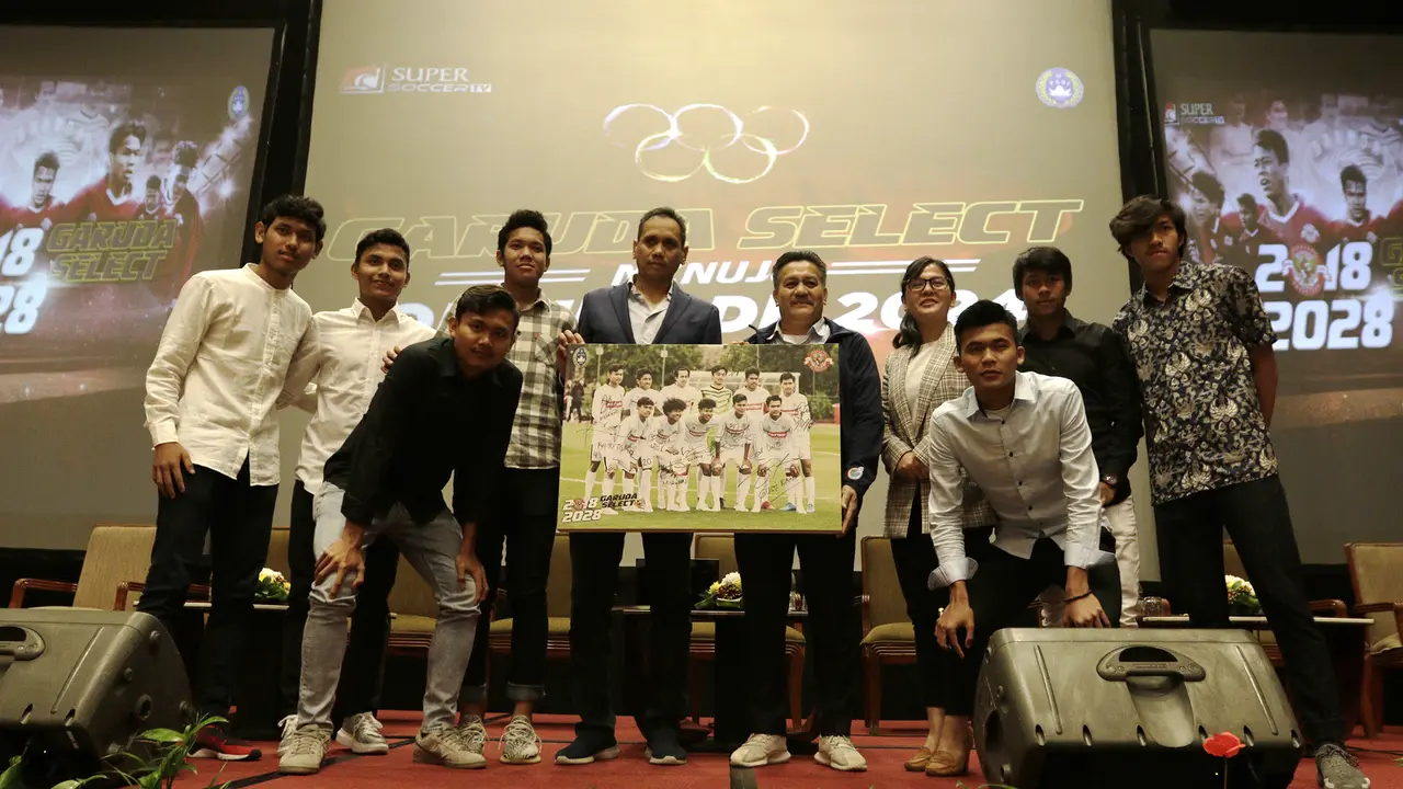 FOTO: Pasukan Garuda Select Kembali Setelah Berlatih di Inggris