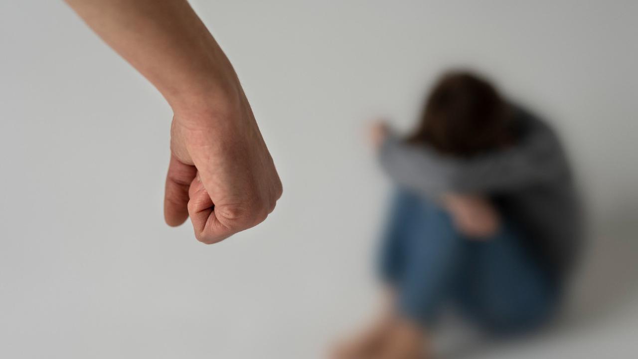 Ribut Bahas Perceraian, Suami Digigit dari Kepala hingga Pundak oleh Sang Istri