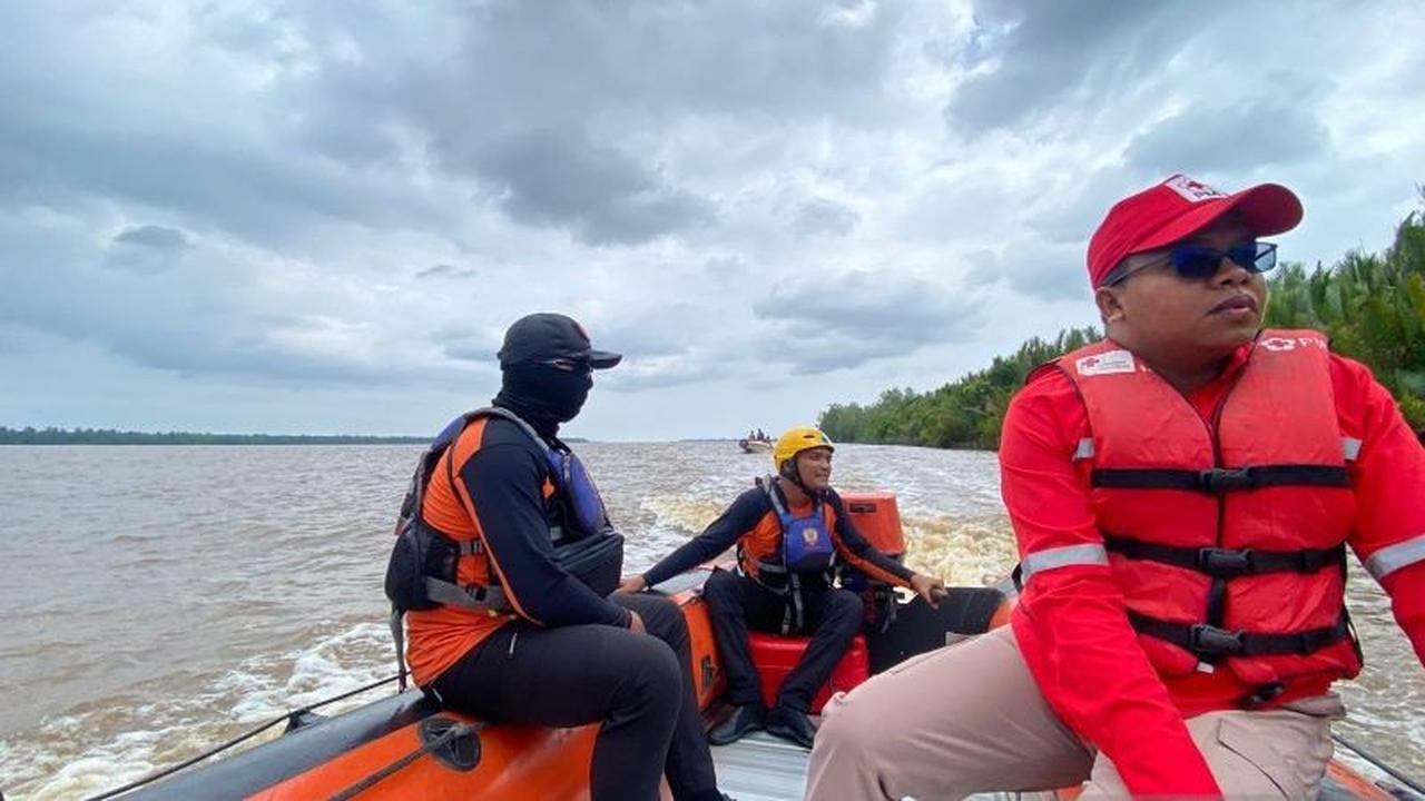 Tim SAR Temukan Satu Korban Kecelakaan Kapal di Sungai Pengabuan Jambi