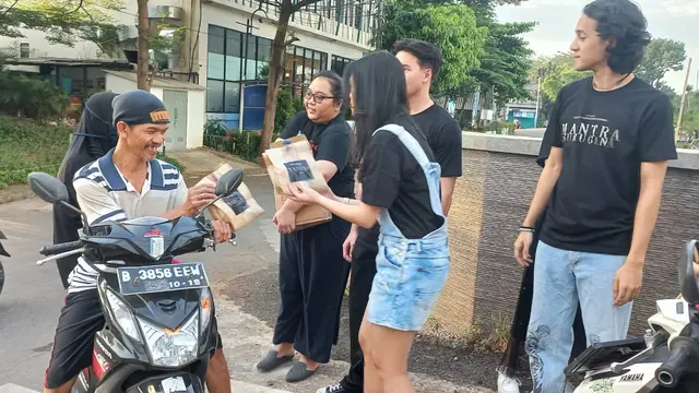 Para pemain film Mantra Surugana
