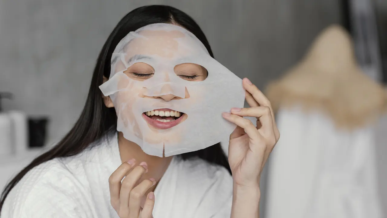 Ilustrasi sheet mask