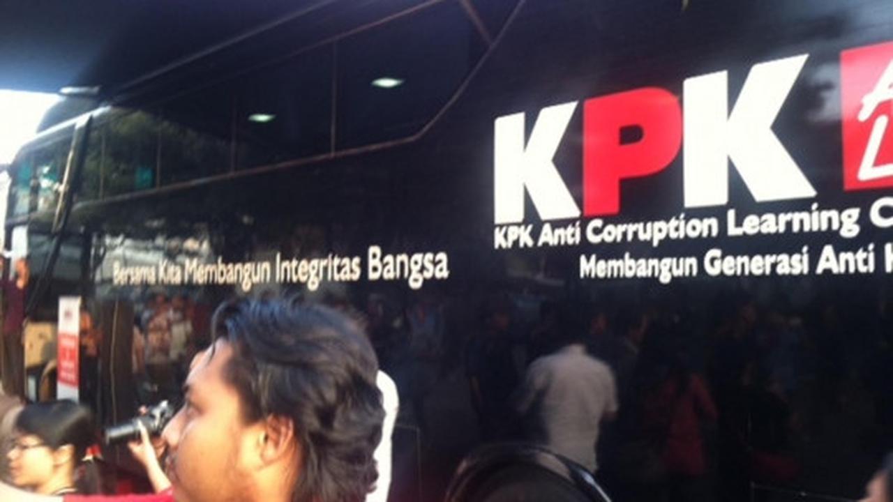Belajar anti korupsi di bus pintar KPK