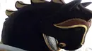 Kepala patung kuda berlapiskan diamente yang disita petugas saat akan dikirim dari Meksiko ke Auckland, Selandia Baru Mei lalu. Didalam patung dengan tinggi 1 meter ini ditemukan 35 kg Kokain. (REUTERS/New Zealand Police)