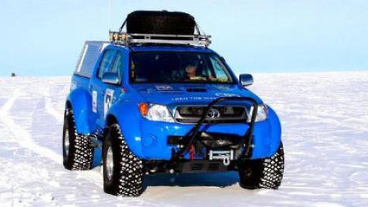 Usai Dakar, Toyota Hilux berjaya di Kutub Selatan