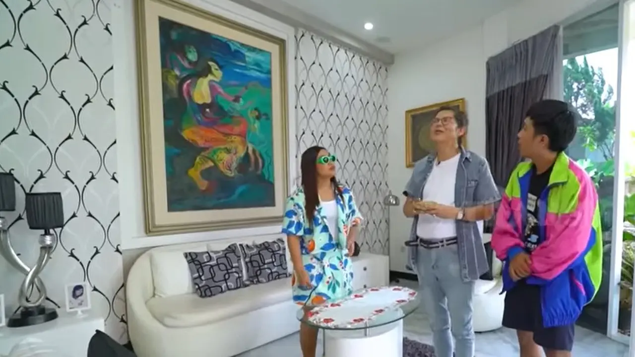 Potret rumah Dokter Boyke (Sumber: YouTube/TRANS7 OFFICIAL)