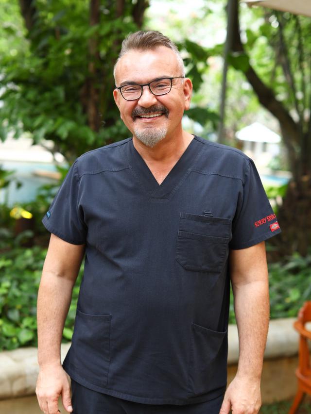 Influencer Dokter Koray Erdogan