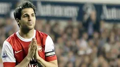 Reaksi dari gelandang dan kapten Arsenal Cesc Fabregas pada partai Liga Premier melawan Tottenham Hotspur di White Hart Lane, 20 April 2011. AFP PHOTO/ADRIAN DENNIS