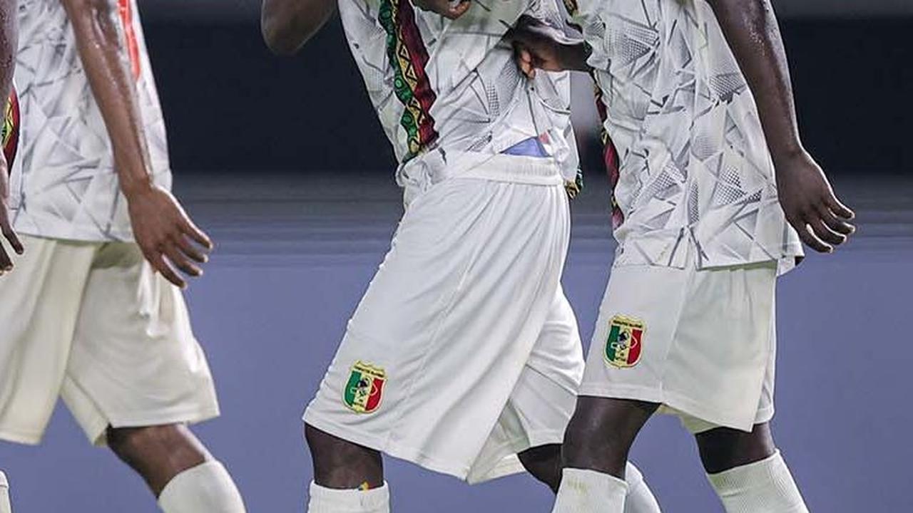 Mali kemudian menutup kemenangan lewat aksi Ousmane Thiero pada menit 90+1.