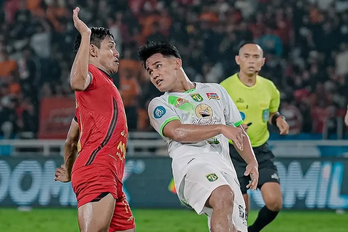 Toni Firmansyah - Persija Jakarta Vs Persebaya Surabaya di BRI Liga 1 2024/2025
