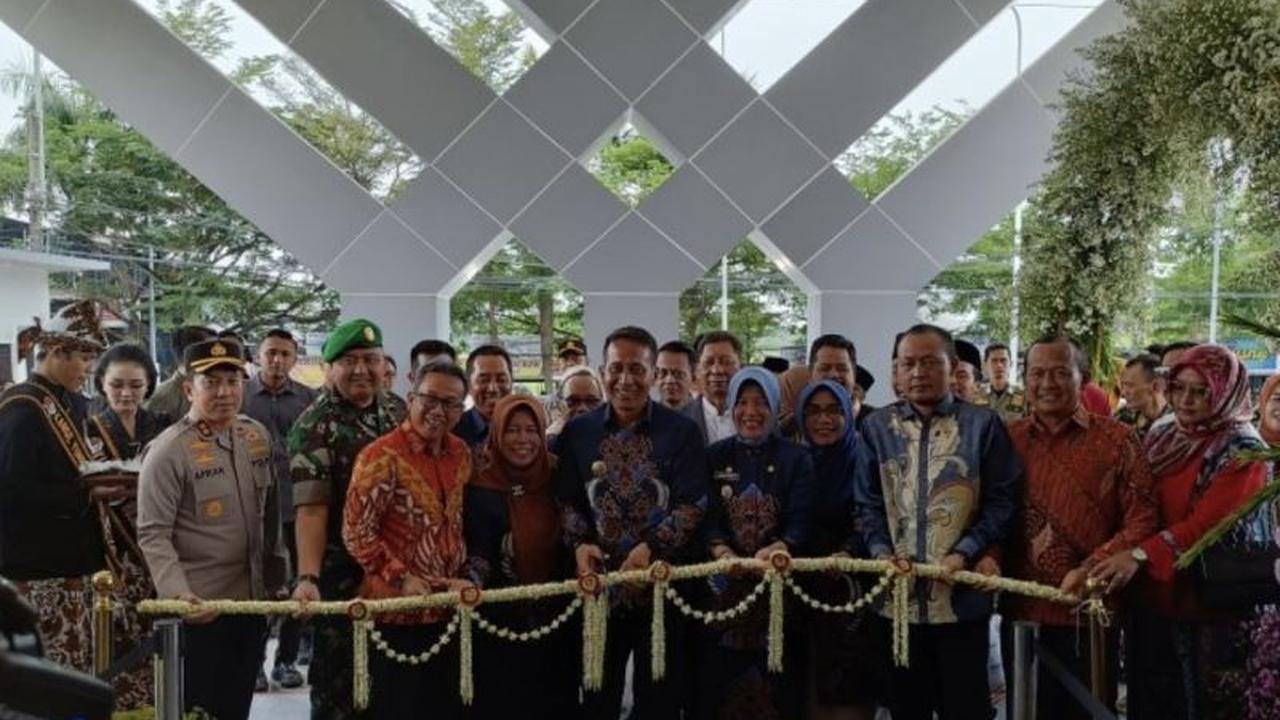 Resmikan Gedung Baru Megah, Pemkab Bojonegoro Perkuat BPR Demi Ekonomi Kerakyatan