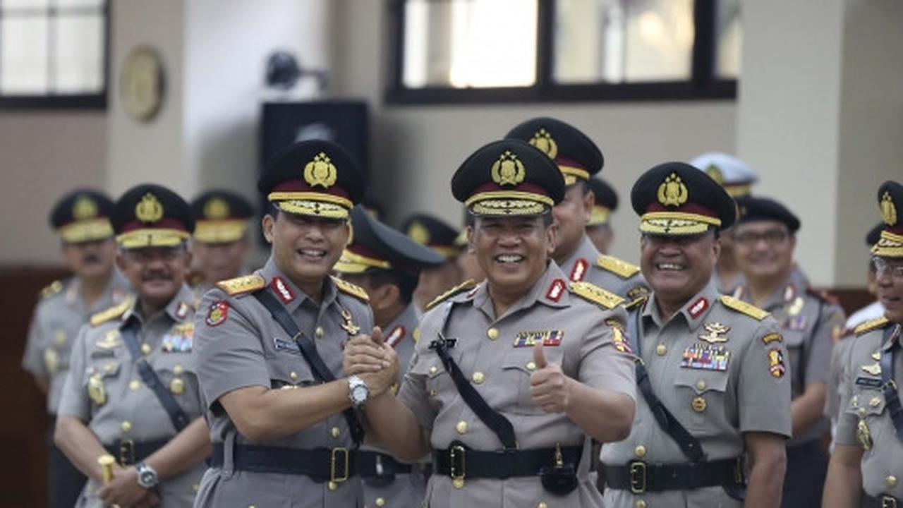 Usai Sertijab Bareskrim, Komjen Budi Waseso & Anang salam komando