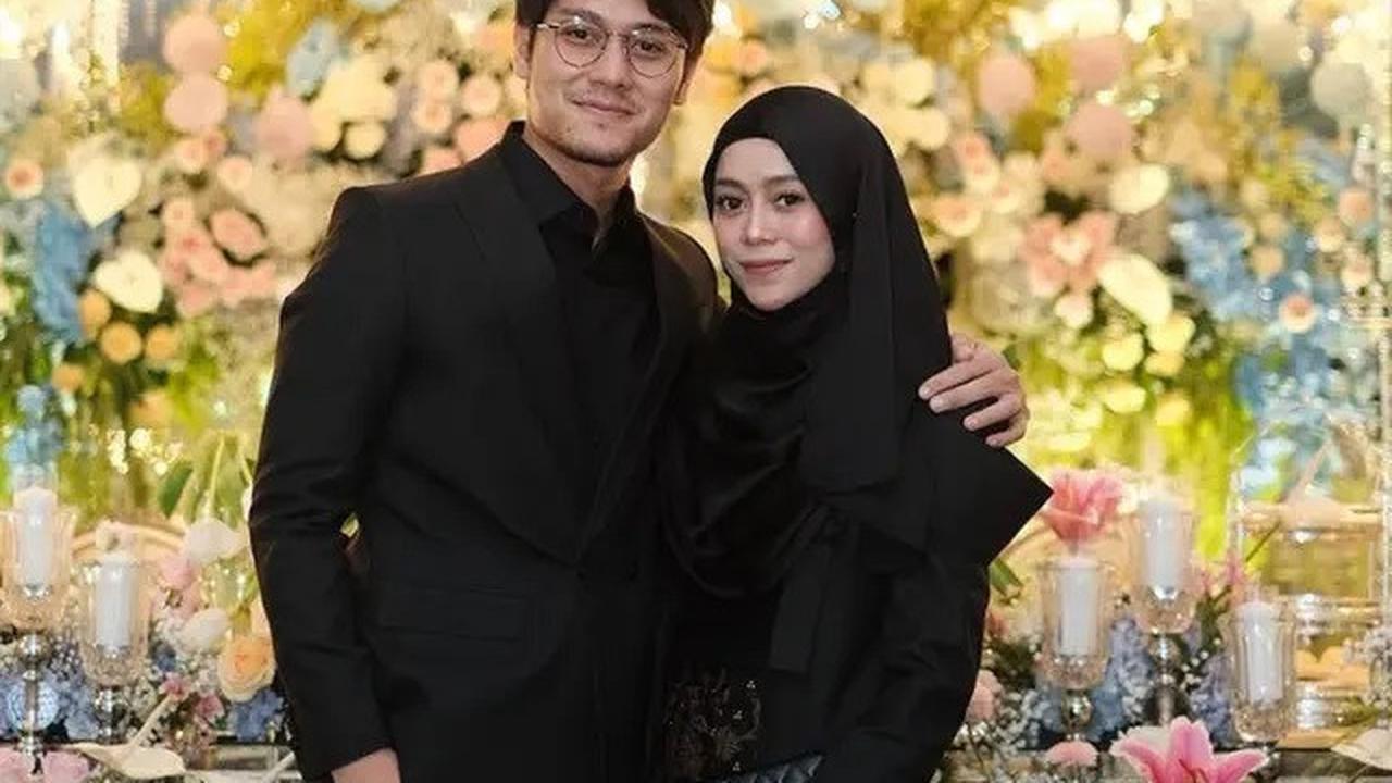 7 Inspirasi Model Baju Kondangan Kekinian dari Artis Tanah Air