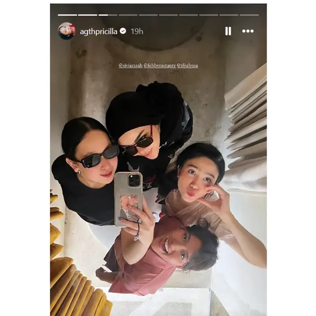6 Potret Grup Blink Reuni di Kegiatan Preloved, Kebersamaannya Tak Pernah Berubah