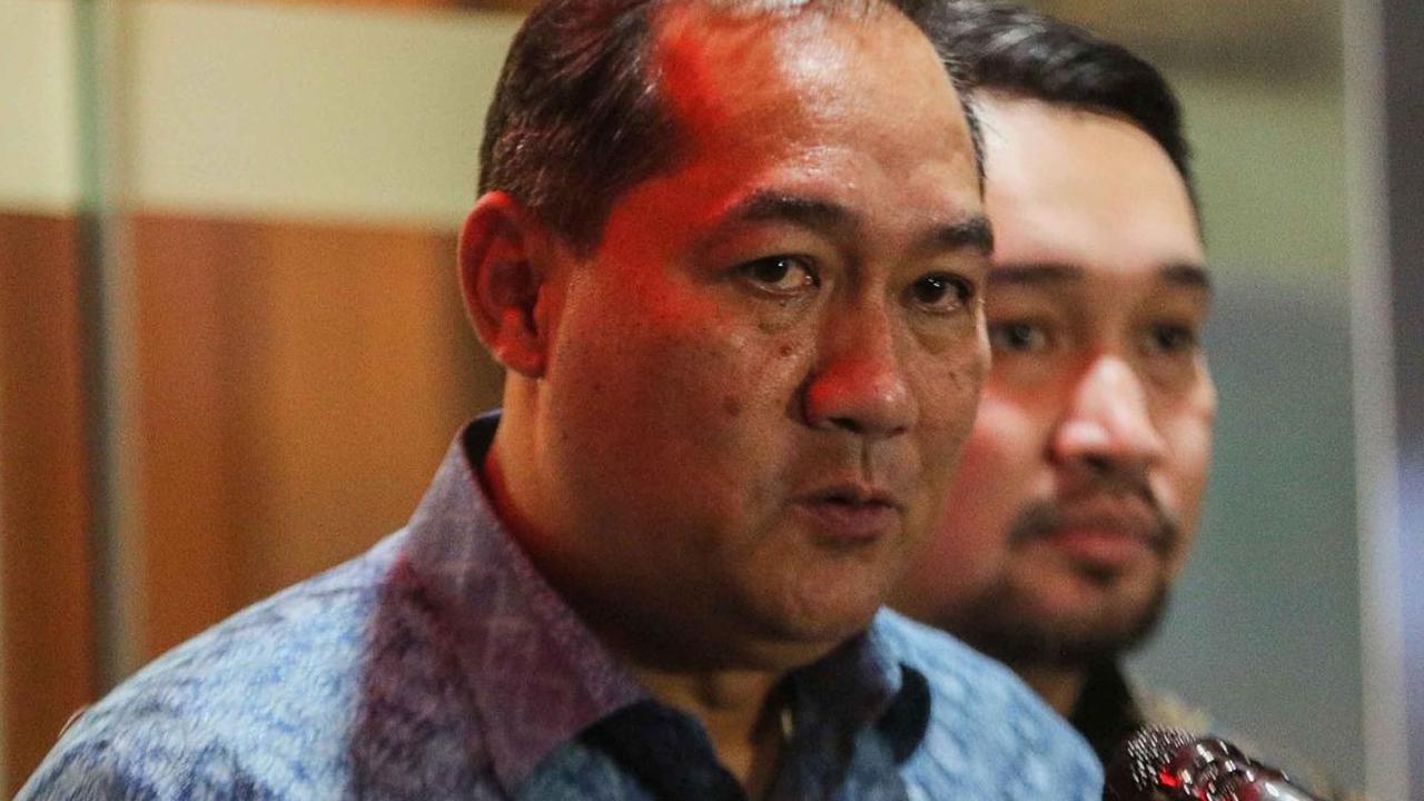 Mantan Menteri Perdagangan (Mendag) Muhammad Lutfi rampung di Kantor Kejaksaan Agung, Jakarta, pada Rabu (9/8/2023). M Lutfi diperiksa terkait kasus mafia minyak goreng, dalam hal ini pemberian fasilitas ekspor Crude Palm Oil (CPO) dan turunannya pada ind