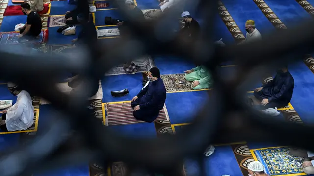 Masjid di Singapura Kembali Gelar Salat Jumat