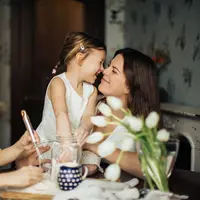 Ilustrasi Anak dan Orangtua Credit: pexels.com/AndreaPiacquadio