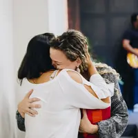 Ilustrasi mimpi bertemu ibu kandung yang sudah meninggal/Copyright unsplash.com/Yuri Figueiredo