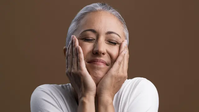 4 Zodiak yang Makin Tua Justru Makin Glowing dan Memikat (photo by freepik.com)