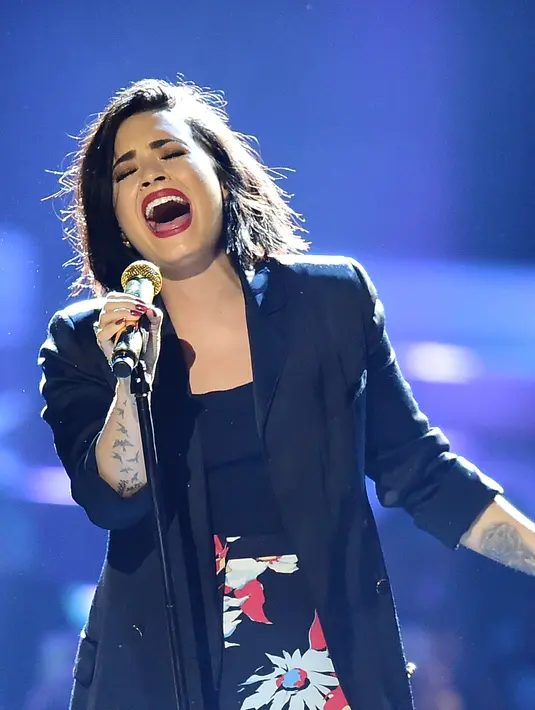 Bintang Disney tersebut telah mengisi soundtrack film antara lain, TinkerBell, dan Frozen. (AFP/Bintang.com)