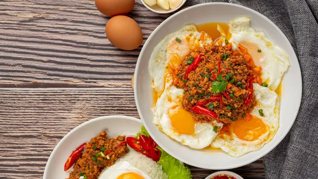 Manfaat Memakan Telur Bagi Tubuh [Dok/freepik.com]