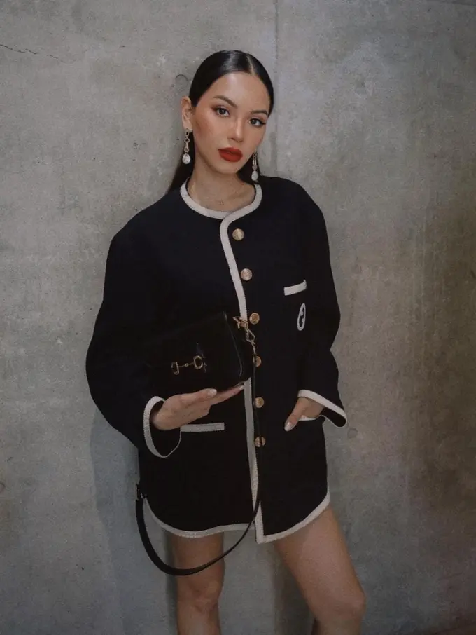 Outfit Hitam Ala Alyssa Daguise