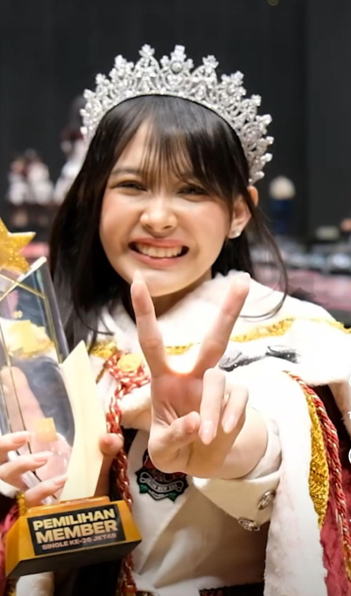 7 Potret Feni JKT48 Jadi Juara di Senbatsu Sousenkyo 2024, Perjuangan dan Dukungan Fans