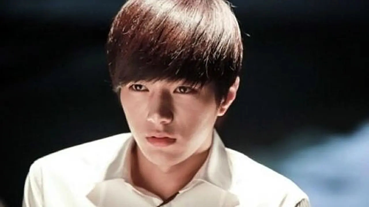 l-infinite-131127b.jpg