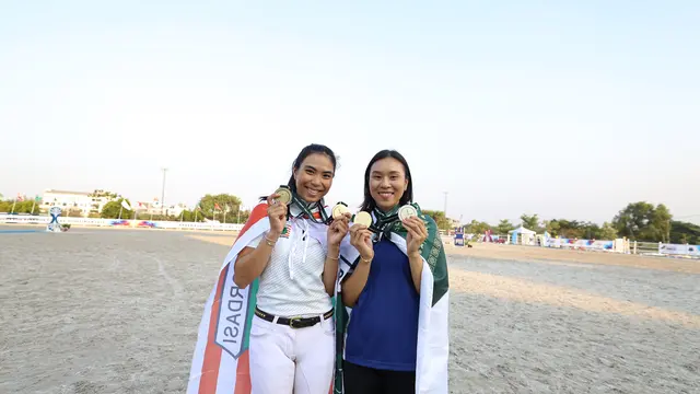 Natasha dan Karen Herjawan sama-sama meraih emas di Kejurnas Berkuda 2023