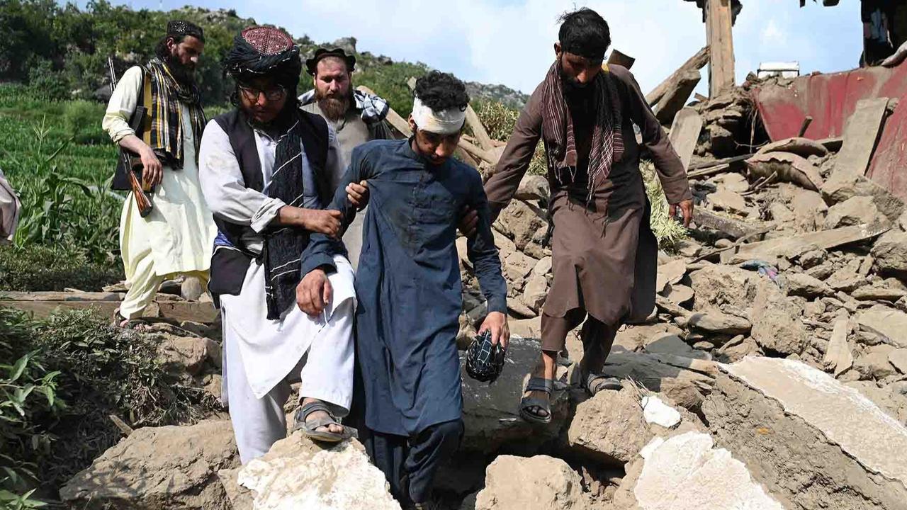 FOTO: Korban Gempa Afghanistan Timur Tembus 1.124 Jiwa, Ribuan Rumah Hancur