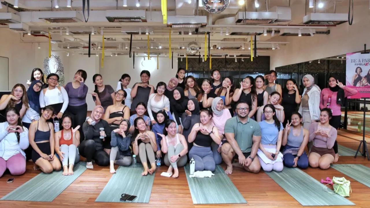 Keseruan Fimelahood Fit and Fun Inferno Hot Pilates
