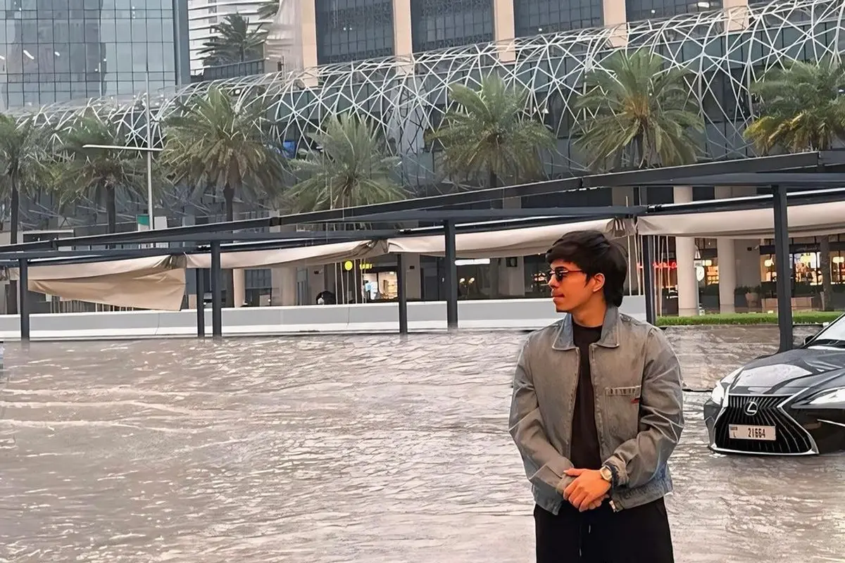 6 Gaya Atta Halilintar dan Aurel Hermansyah Liburan di Dubai yang Tengah Diterjang Banjir Besar