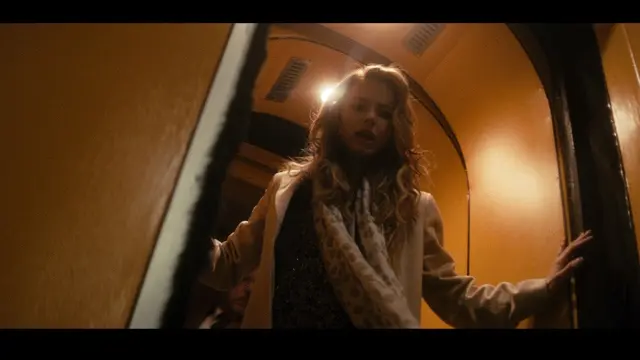 Adegan Last Passanger di Bioskop Trans TV malam ini (Foto: Cohen Media Group via IMDB.com)
