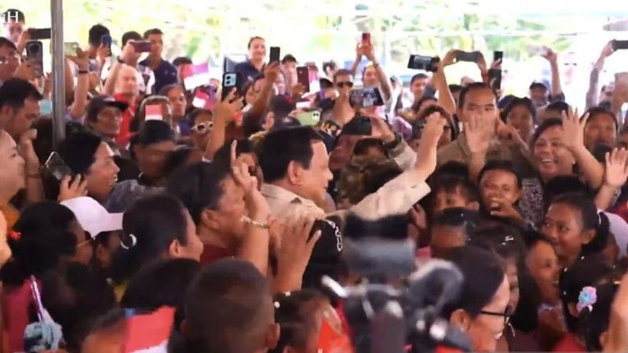 Presiden Prabowo Joget Tabola Bale, Hangatkan Suasana Kunjungan di Miangas