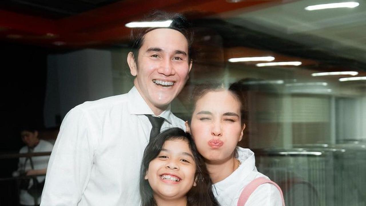 Jadi Atlet Berkuda, Ini Potret Terbaru Jizzy Pearl Anak Marsha Timothy dan Vino G Bastian