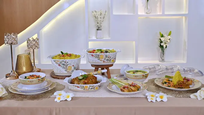 Rayakan Hari Batik Nasional, Tupperware Berkolaborasi dengan Anne Avantie Luncurkan Koleksi Sekar Jagad