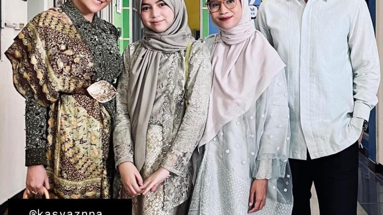 8 Artis yang Tetap Kompak dan Akur dengan Mantan Pasangannya