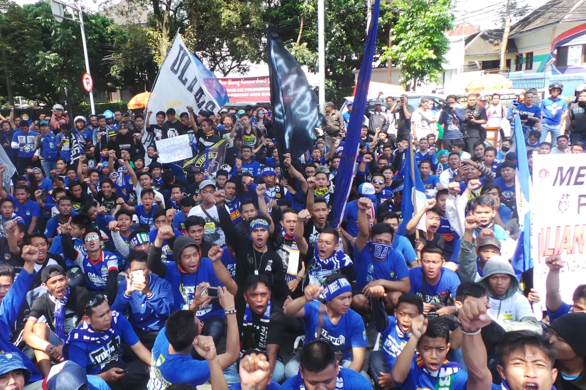 Demo Bobotoh di Bandung (Liputan6.com)