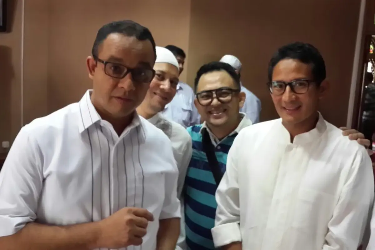 Anies Baswedan dan Sandiaga Uno