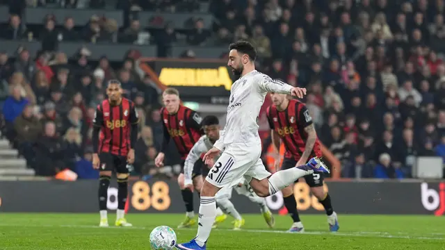 Kapten Manchester United Bruno Fernandes menjebol gawang Bournemouth di pekan ke-31 Liga Inggris 2025/2026 di Vitality Stadium, Sabtu (21/03/2026) dini hari WIB.